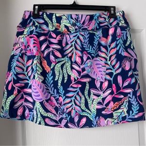 Lilly Pulitzer skort size Large